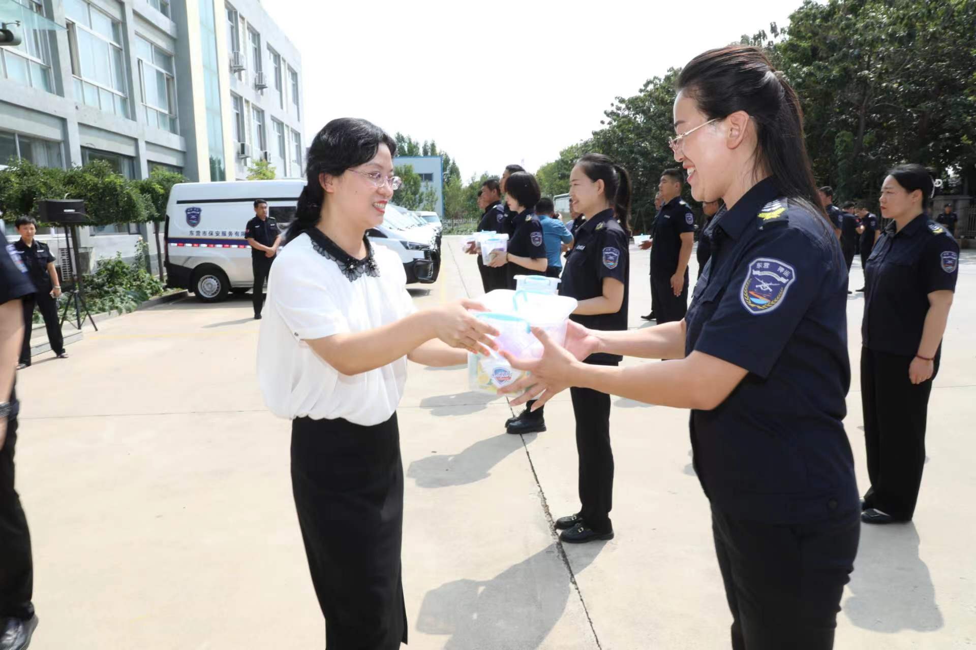 d02ffa40b510687c16f7ccdc702755a.jpg